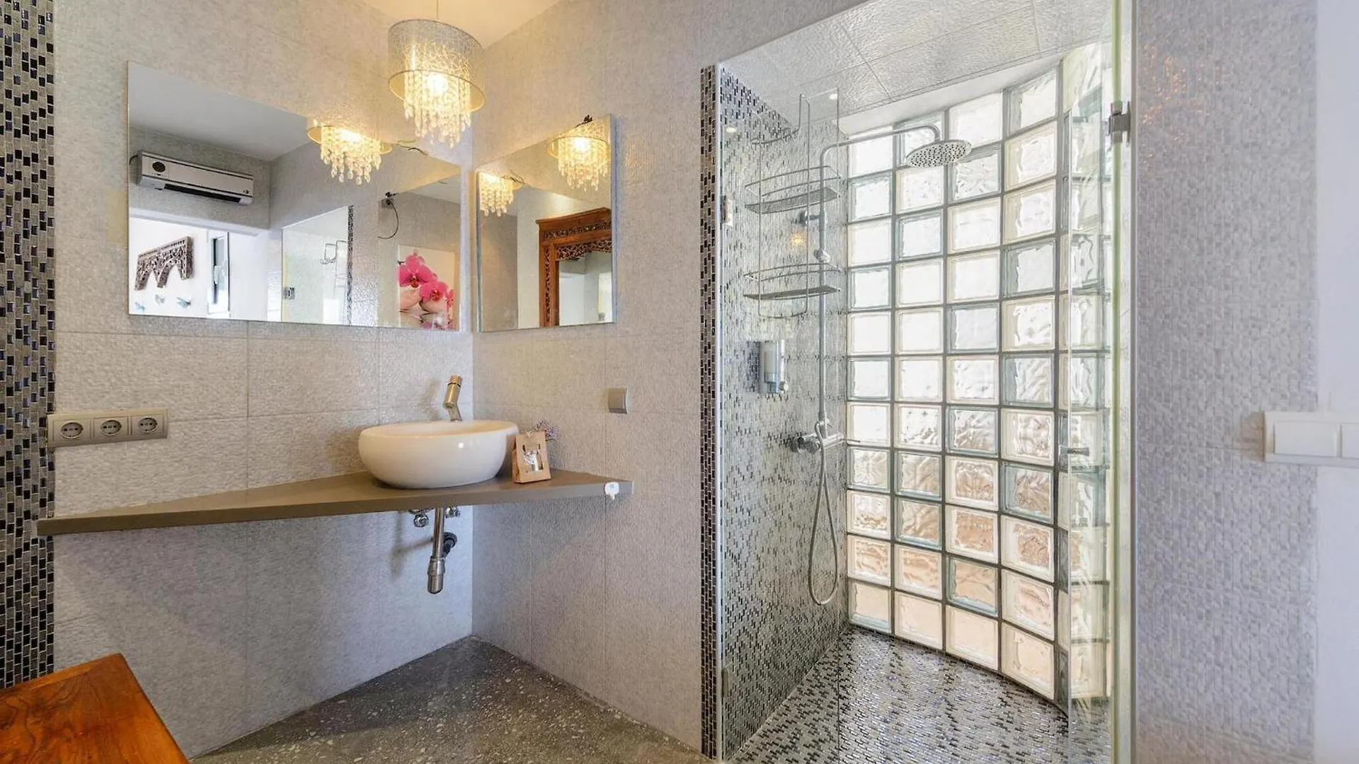 Villa Florimar タラマンカ スペイン